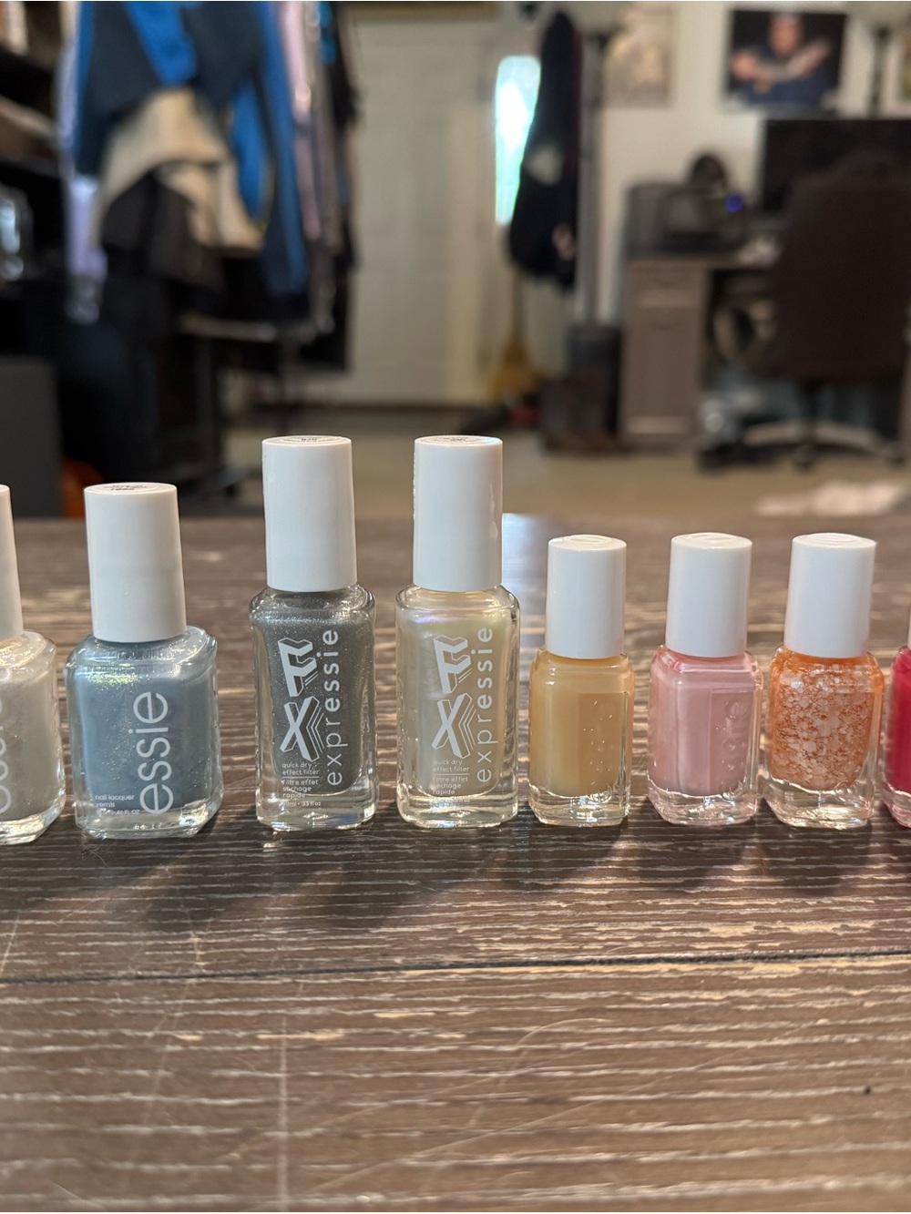 Essie & Expressie Nail Polish Set